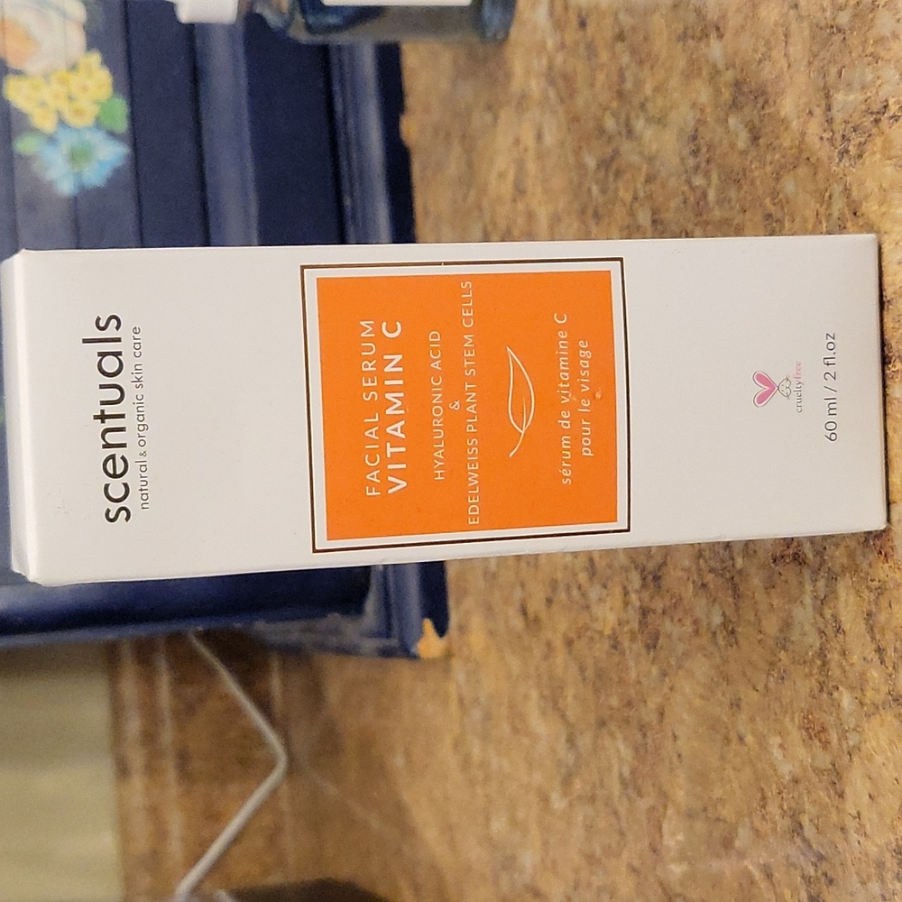 Scentuals Vitamin C Facial Serum